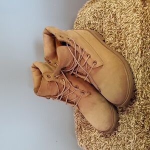 Timberland boots size 5 us